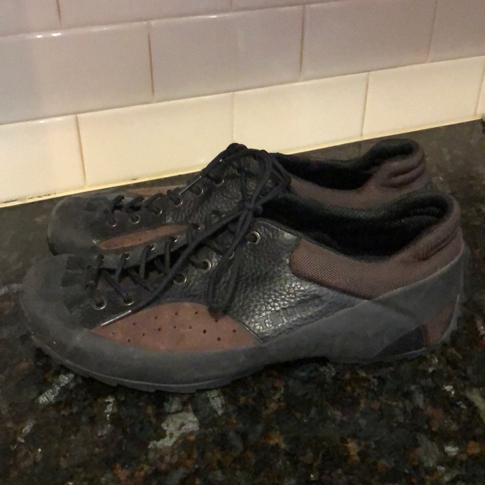 Tsubo Leather Casual/Driving Shoes (NEW)